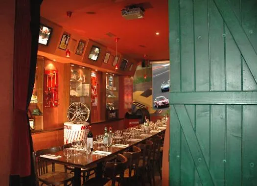 Terminus Orléans Hotel