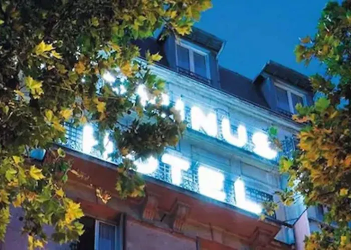 Terminus Orléans 2* Parigi