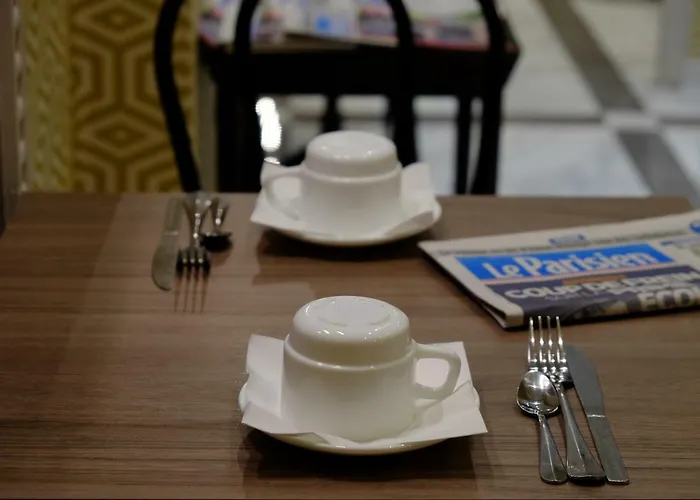 Terminus Orléans 2* Parigi