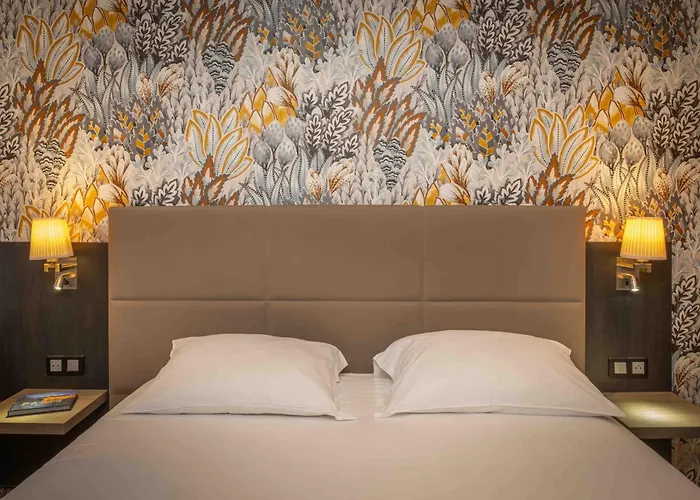 Terminus Orleans Hotel 2*